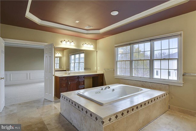 Building Photo - 43096 Unison Knoll Cir