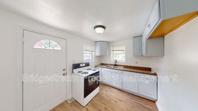 Building Photo - 3114 Tubman Ave