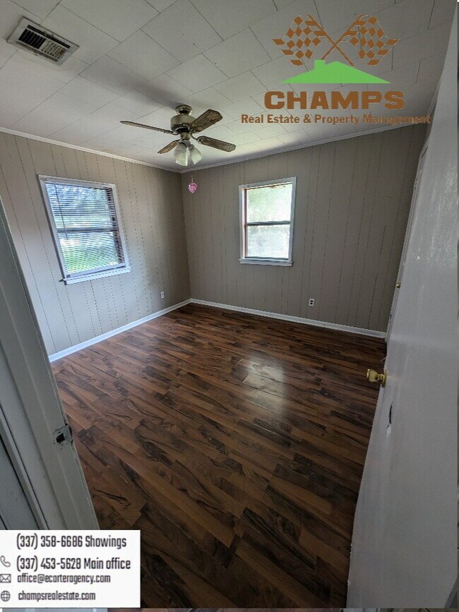 Foto del edificio - Modest Home in Carencro ready for its new Occupants!