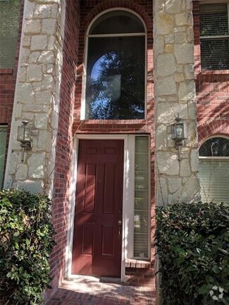 Building Photo - 11668 La Grange Dr