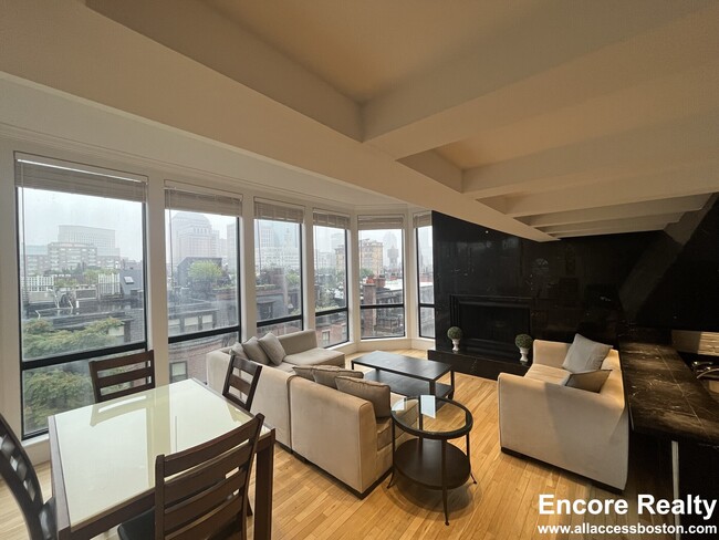 Building Photo - 109 Beacon St
