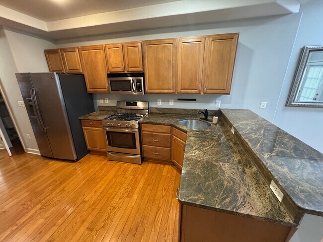 Foto del edificio - 11 N Streeper St