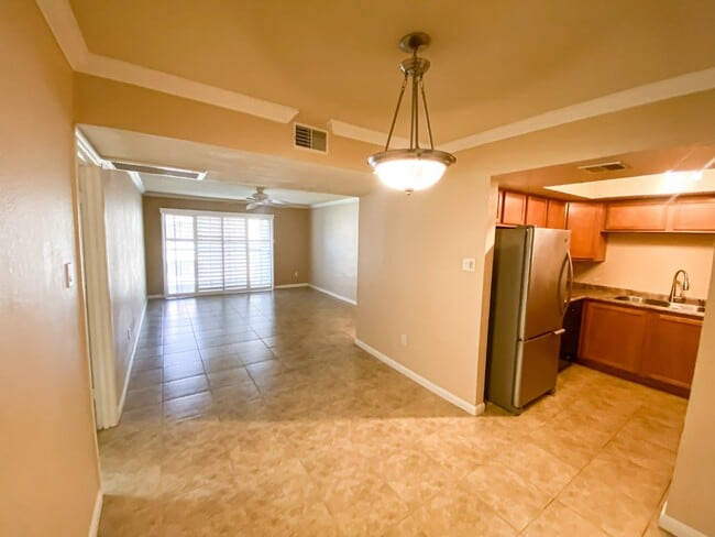 Building Photo - 8256 E Arabian Trail