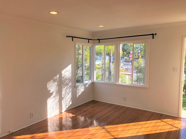 Fotografía del edificio - 6441 W 86th Pl