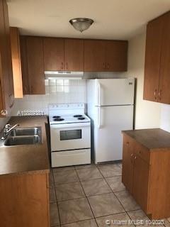 Building Photo - 121 NW 41st Ct