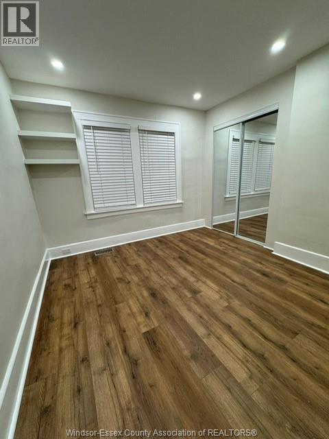 Photo du bâtiment - 114 Elm Ave