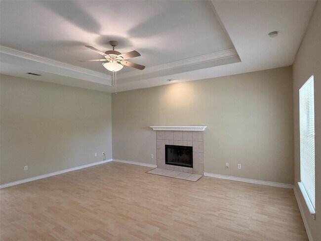 Foto del edificio - 187 Creekwood Trail