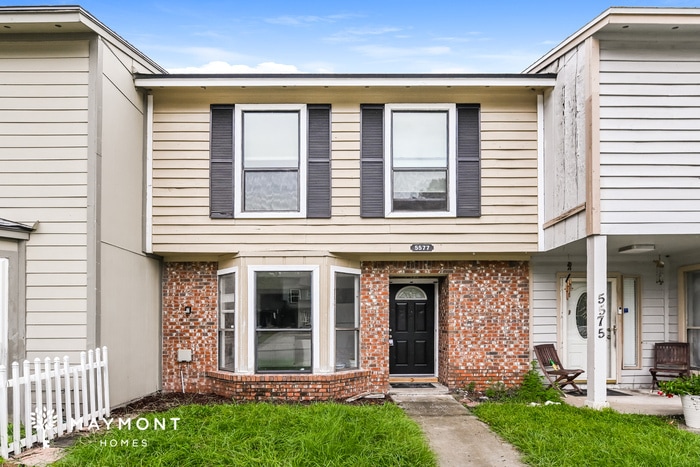 Primary Photo - 5577 Cabot Dr N