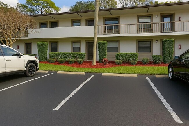 Foto del edificio - 3036 Eastland Blvd