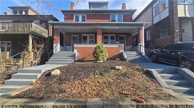 Foto del edificio - 3568 Beechwood Blvd