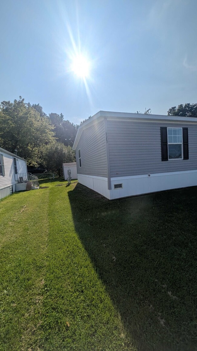 Foto del edificio - 9383 Evergreen Dr