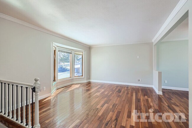 Foto del edificio - 433 1st St NW