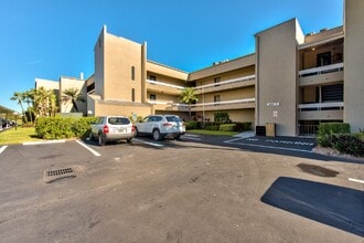 Building Photo - 3655 Boca Ciega Dr