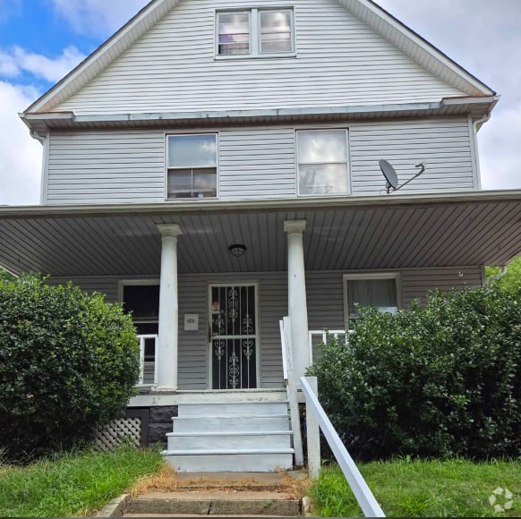 Building Photo - 3271 W 88th St