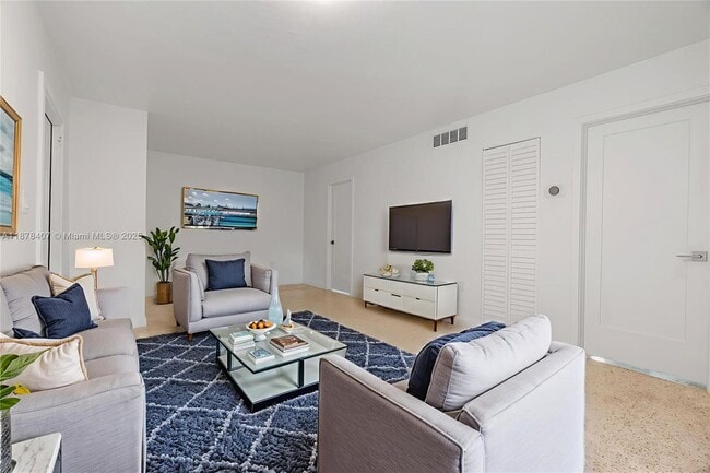 Foto del edificio - 421 SW 9th St