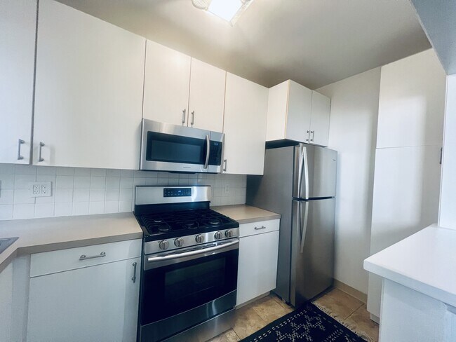 Foto del edificio - 2311 Connecticut Ave NW