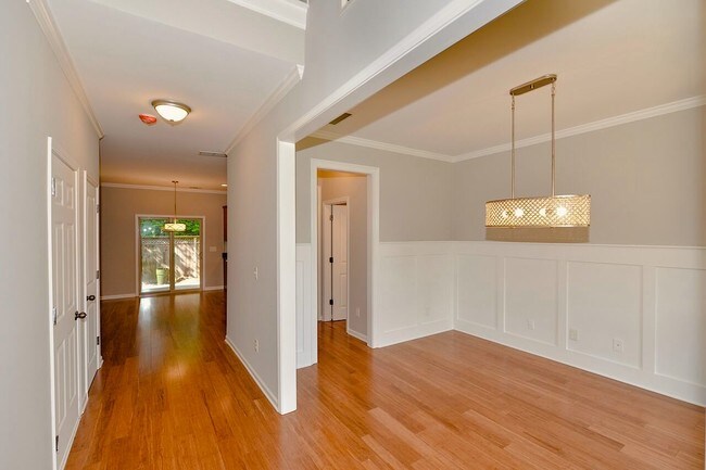 Foto del edificio - 230 Ascott Ln