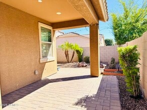 Building Photo - 3253 S Miller Dr Building Photo - 3253 S Miller Dr