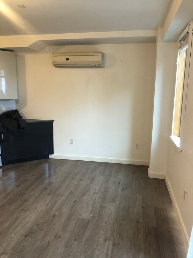 Foto del edificio - 370 S 4th St