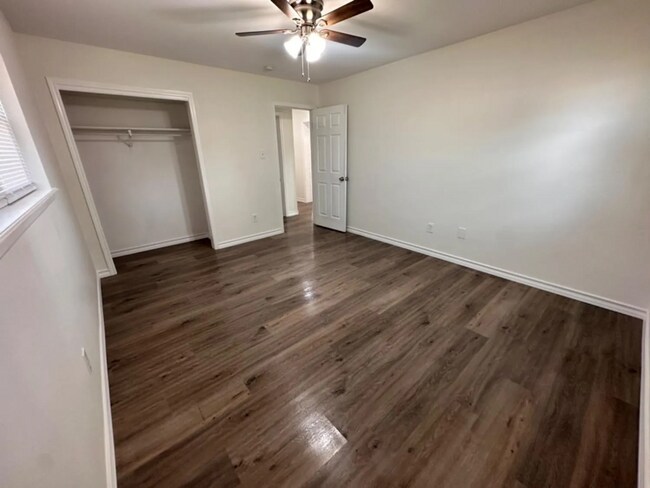 Building Photo - 5603 15th St