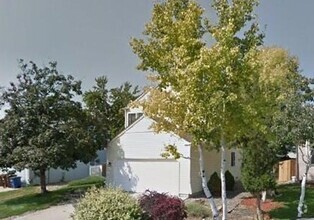 Building Photo - 325 Buchanan Ct