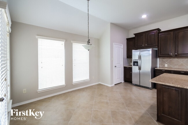 Foto del edificio - 26122 Serenity Oaks Dr