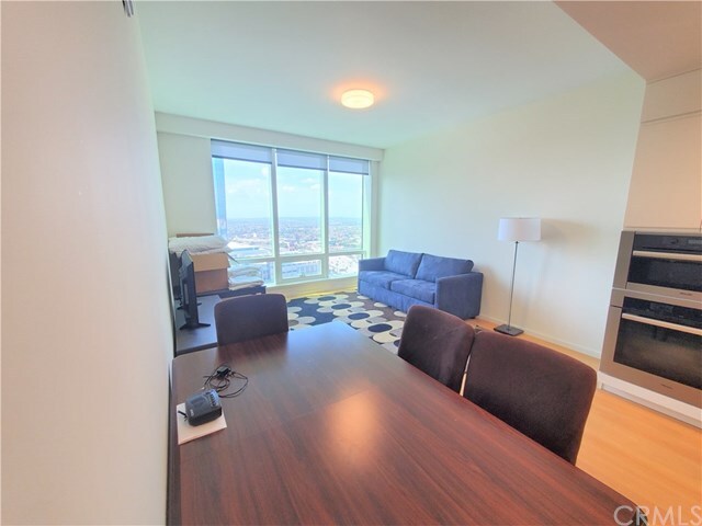 Building Photo - 877 Francisco St