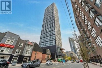 Building Photo - 319-2319 Jarvis St