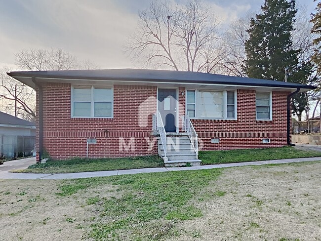Building Photo - 4789 Courtney Dr