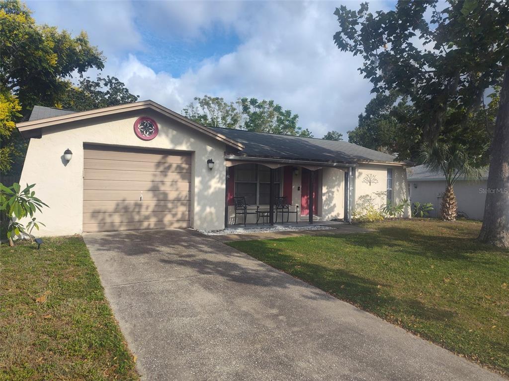 Foto principal - 901 Peninsula Rd