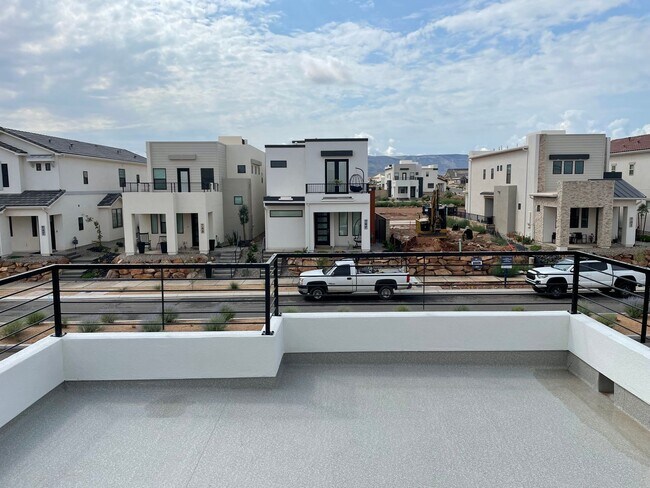 Foto del edificio - 750 W Scarlet Hill Dr