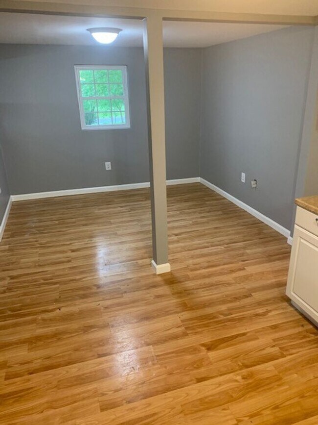 Foto del edificio - Renovated 2 Bedroom 1 Bath Home for Rent!
