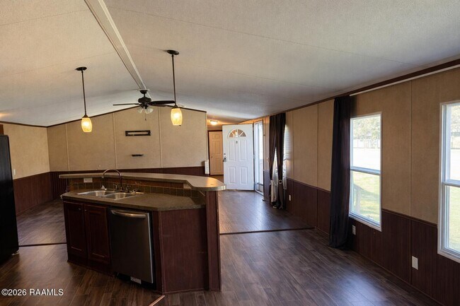 Foto del edificio - 8333 Hudson Rd