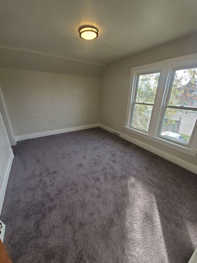 Foto del edificio - 1504 Owen Ave