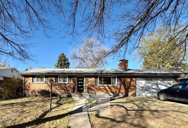 Photo - 1122 Pike Dr House