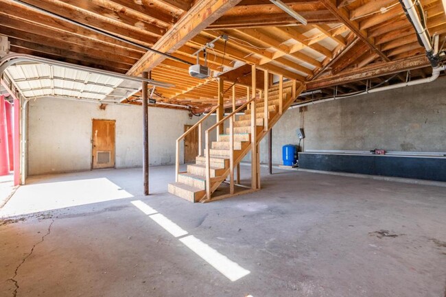 Building Photo - 11201 West I40 #Rear