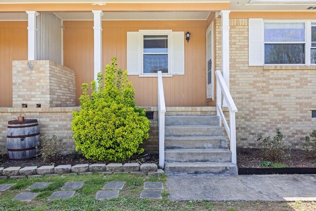 Foto del edificio - Charming 2 Bedroom in Hixson! Pet Friendly!