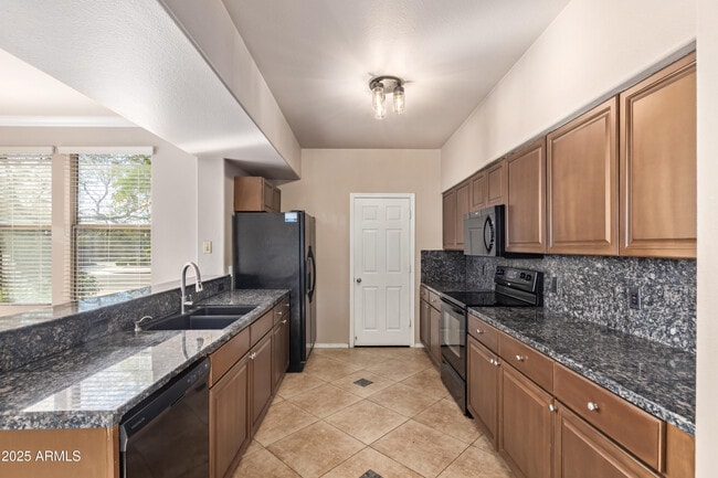 Foto del edificio - 19777 N 76th St