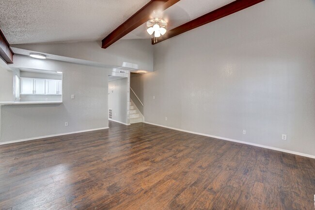 Foto del edificio - Recently renovated