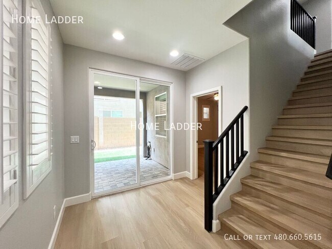 Foto del edificio - 7055 W Jasper Dr