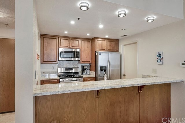 Building Photo - 2563 Plaza del Amo Plz