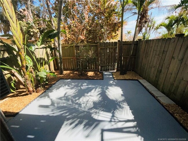 Foto del edificio - 316 Hernando St