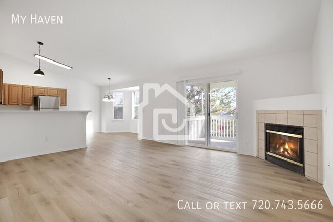 Foto del edificio - 11620 W 62nd Pl