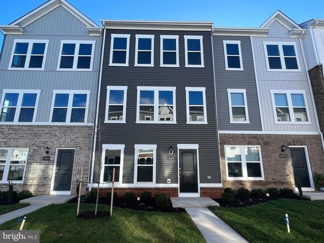 Photo - 15071 Jaxton Sq Ln Townhome