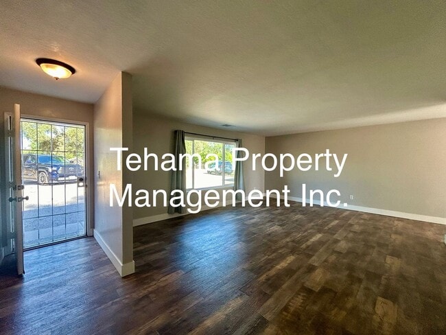 Building Photo - Charming 3 bedroom 2 bath home in Corning