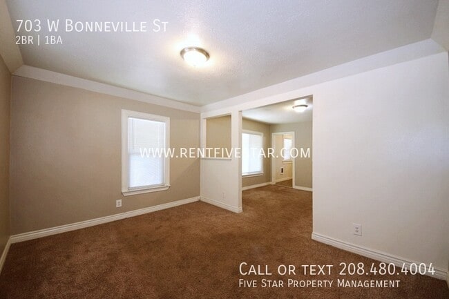 Building Photo - 703 W Bonneville St