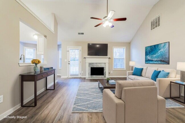 Foto del edificio - 615 Waltman Point Pl