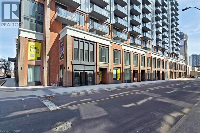 Building Photo - 75 James St S