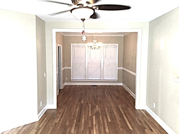 Building Photo - 2709 Steeple Run Dr