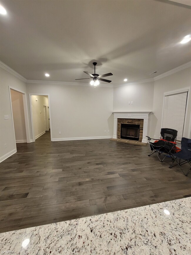 Foto del edificio - 4 br, 2 bath House - 138 Kambry Grove Drive